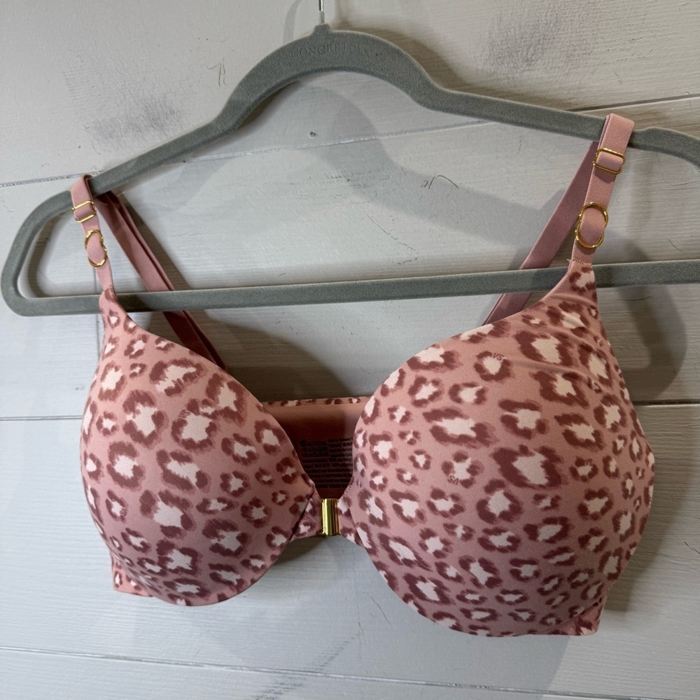 Victoria's Secret Incredible Bra Perfect Shape Size 34D - Picture 2 of 7